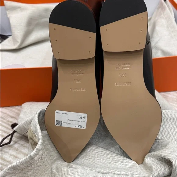 Hermes Lizzy Jumping Black Over the Knee Boots - Picture 2 of 5